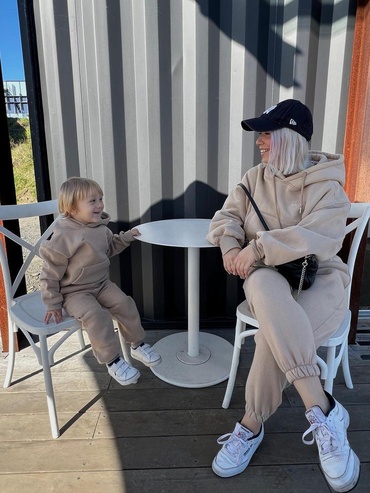 Cosy · Sweatpants desert