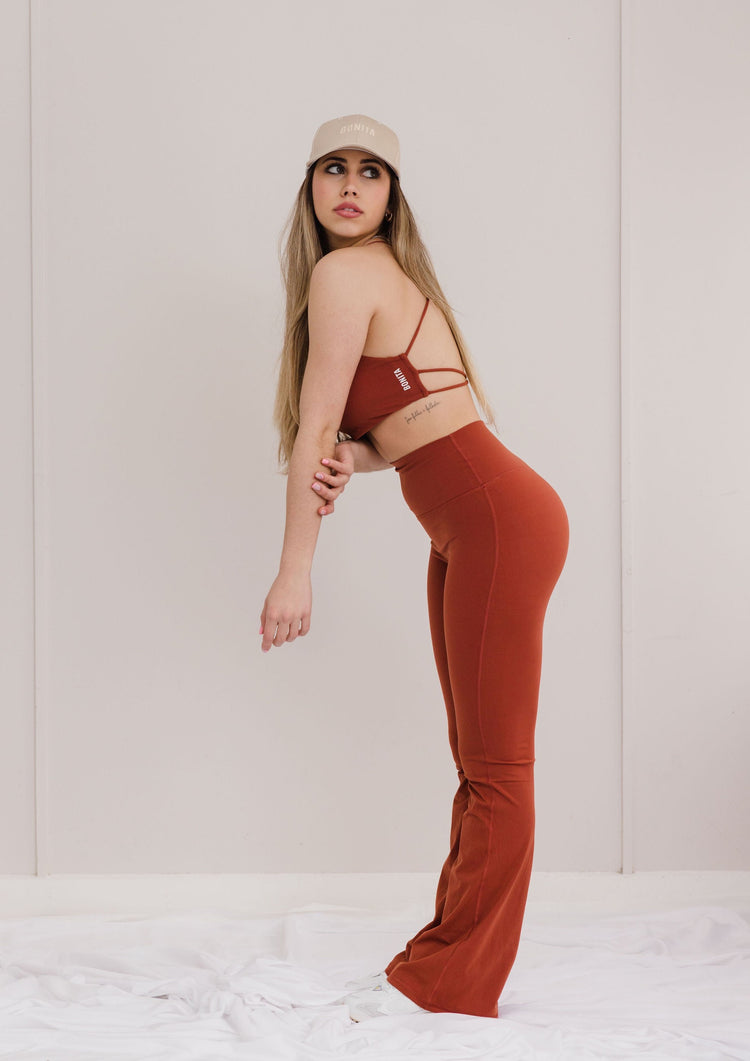 LAST CHANCE. Backless sport bra Berry