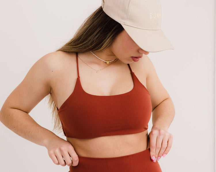 LAST CHANCE. Backless sport bra Berry