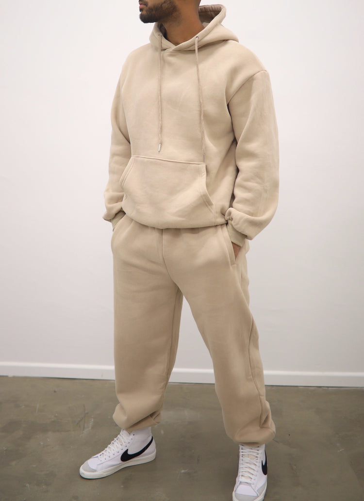 Everybody · UNISEX Sweatpants desert