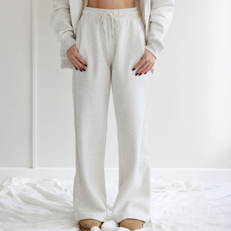 Cosy · Flare Sweatpants white marle